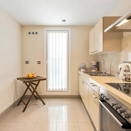 Apartment 2 Bedroom Awesome In Estepona