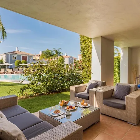 2 Bedroom Awesome In *